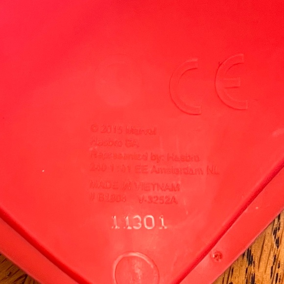 Spider-Man Costume Mask - Picture 3 of 4